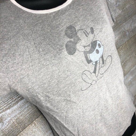 Disney grey Mickey Mouse vintage style t shirt small - Picture 2 of 4
